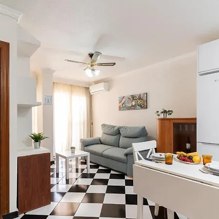 Blonzu Guinea Lejlighed