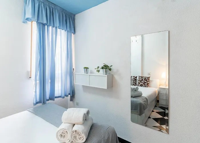 Blonzu Guinea * Benalmádena