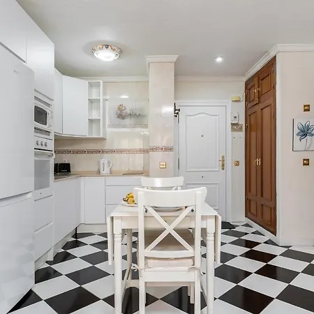 Appartement Blonzu Guinea *
